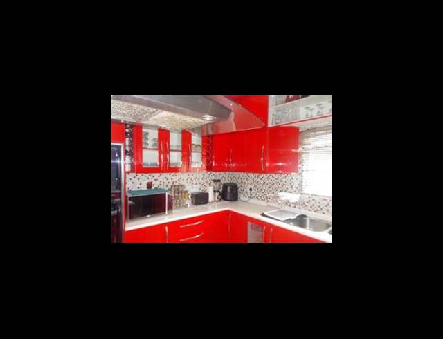 4 BEDROOM HOUSE FOR SALE IN PALM RIDGE